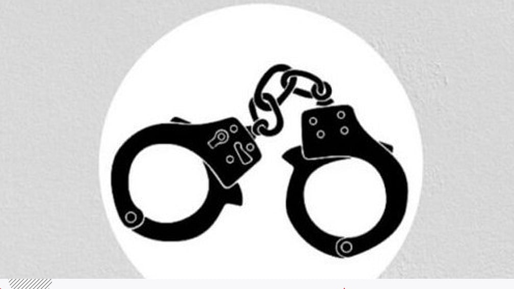 রাজধানীতে নিষিদ্ধ ছাত্রলীগের দুই নেতাসহ ৪ জন গ্রেপ্তার